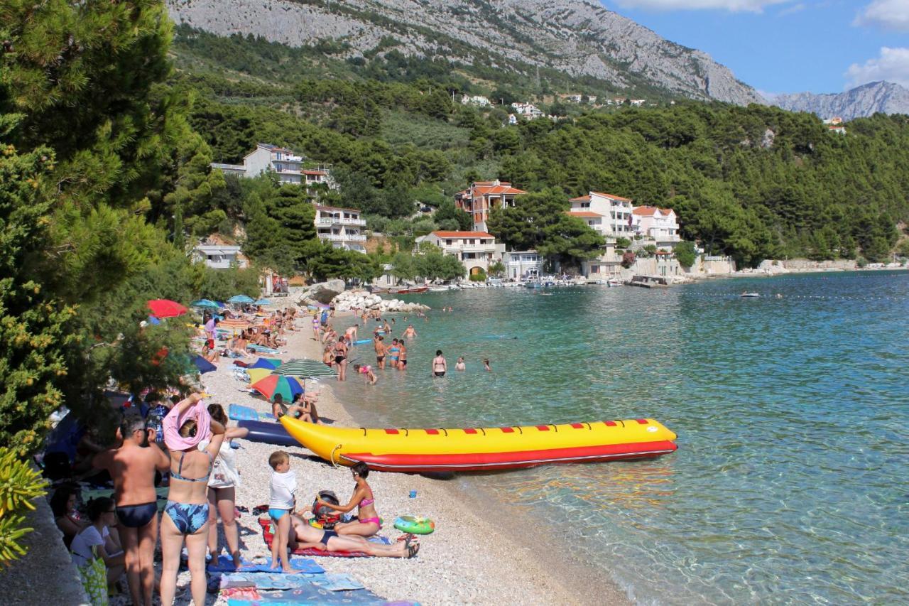 Apartments With A Parking Space Brela, Makarska - 16603 ภายนอก รูปภาพ