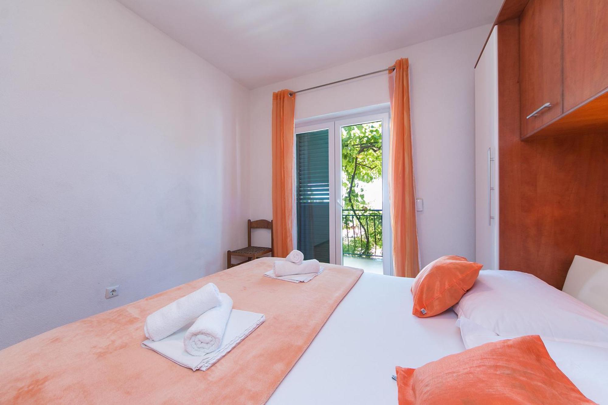 Apartments With A Parking Space Brela, Makarska - 16603 ห้อง รูปภาพ