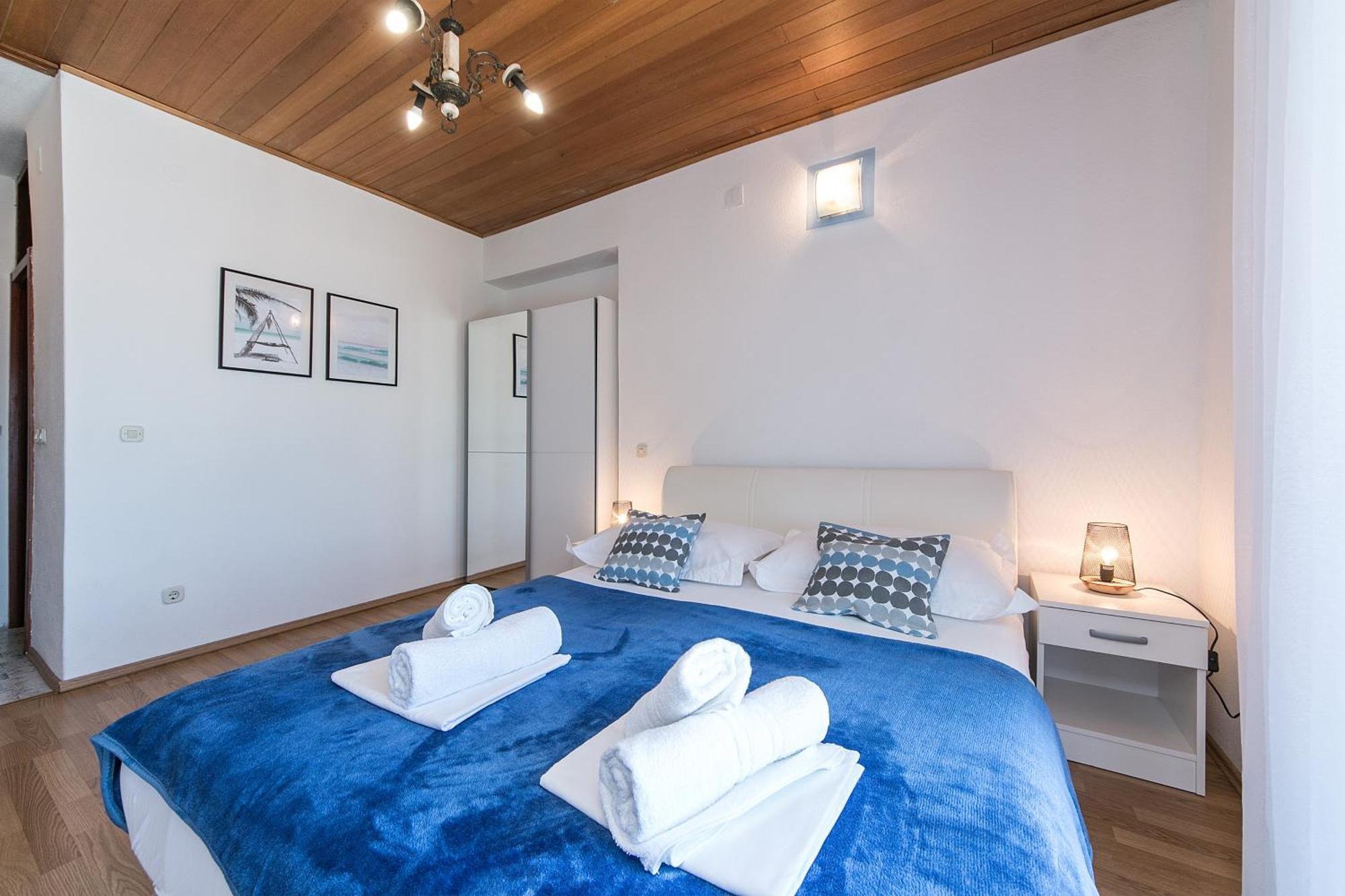 Apartments With A Parking Space Brela, Makarska - 16603 ห้อง รูปภาพ
